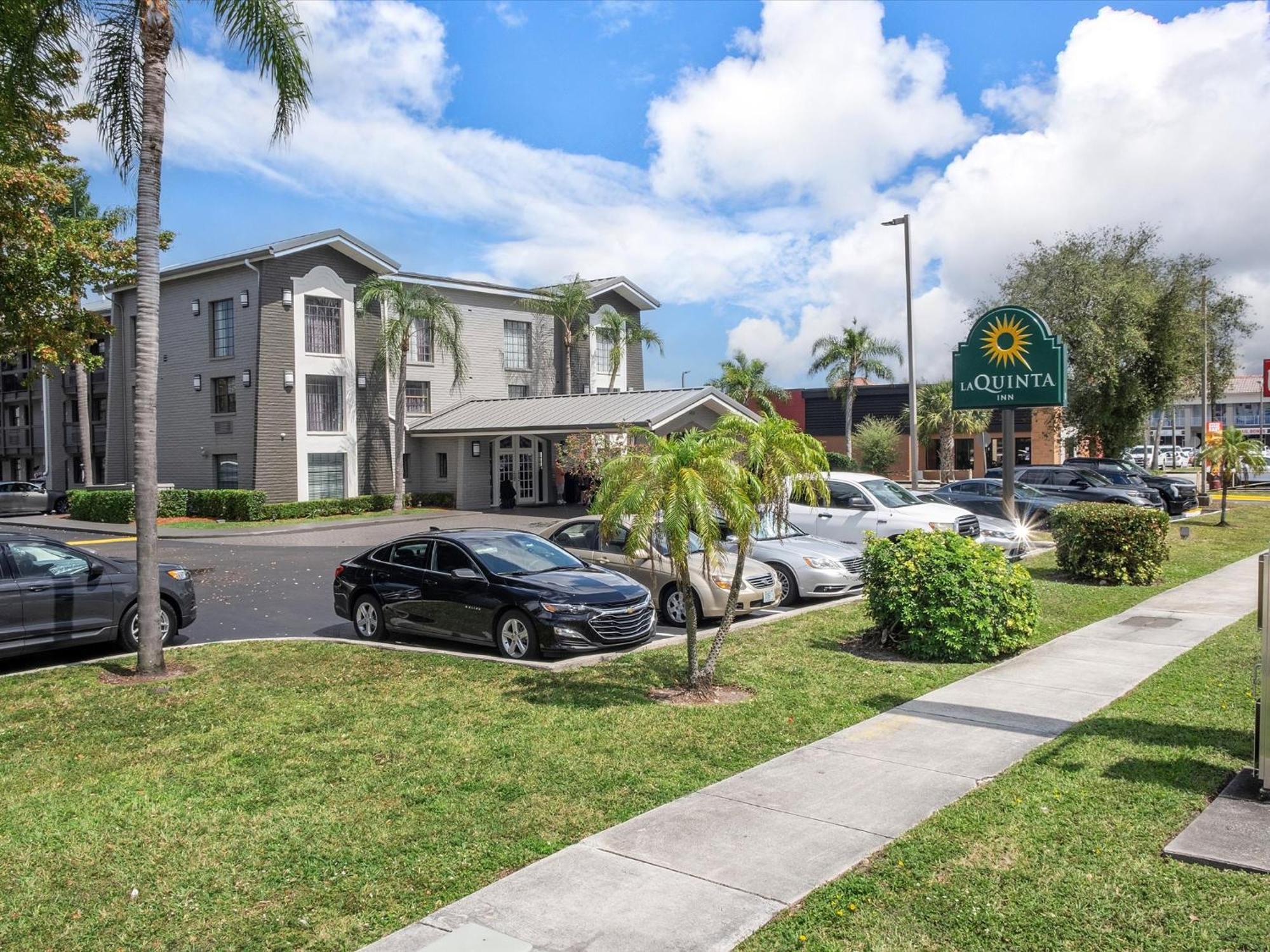 La Quinta Inn By Wyndham Miami Airport North Miami Springs Exteriér fotografie