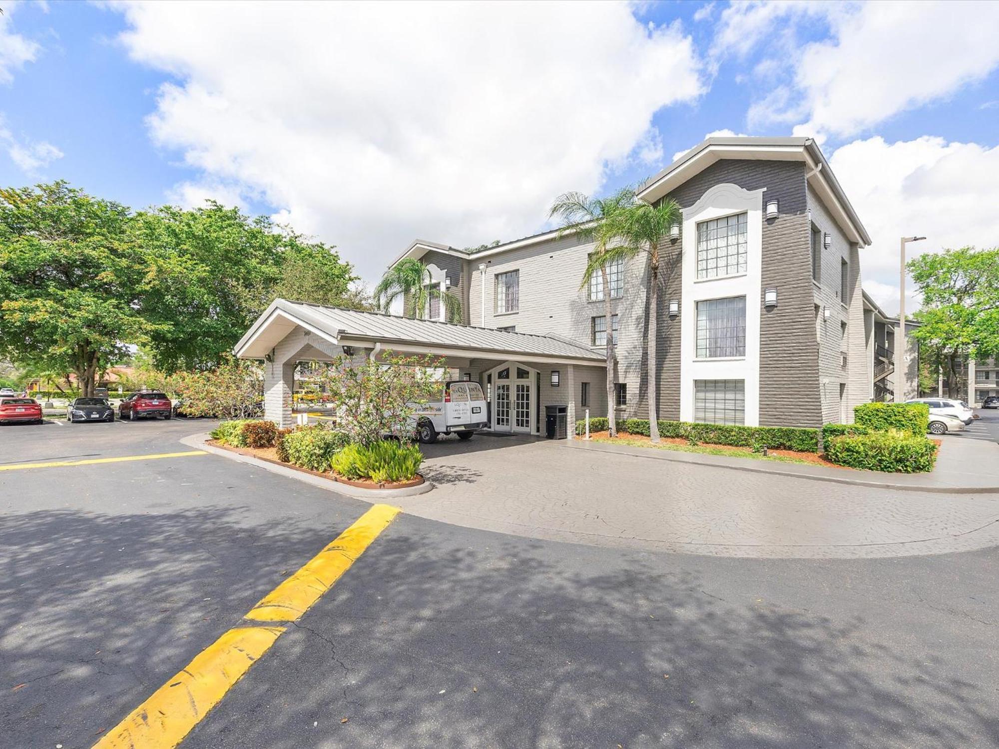 La Quinta Inn By Wyndham Miami Airport North Miami Springs Exteriér fotografie