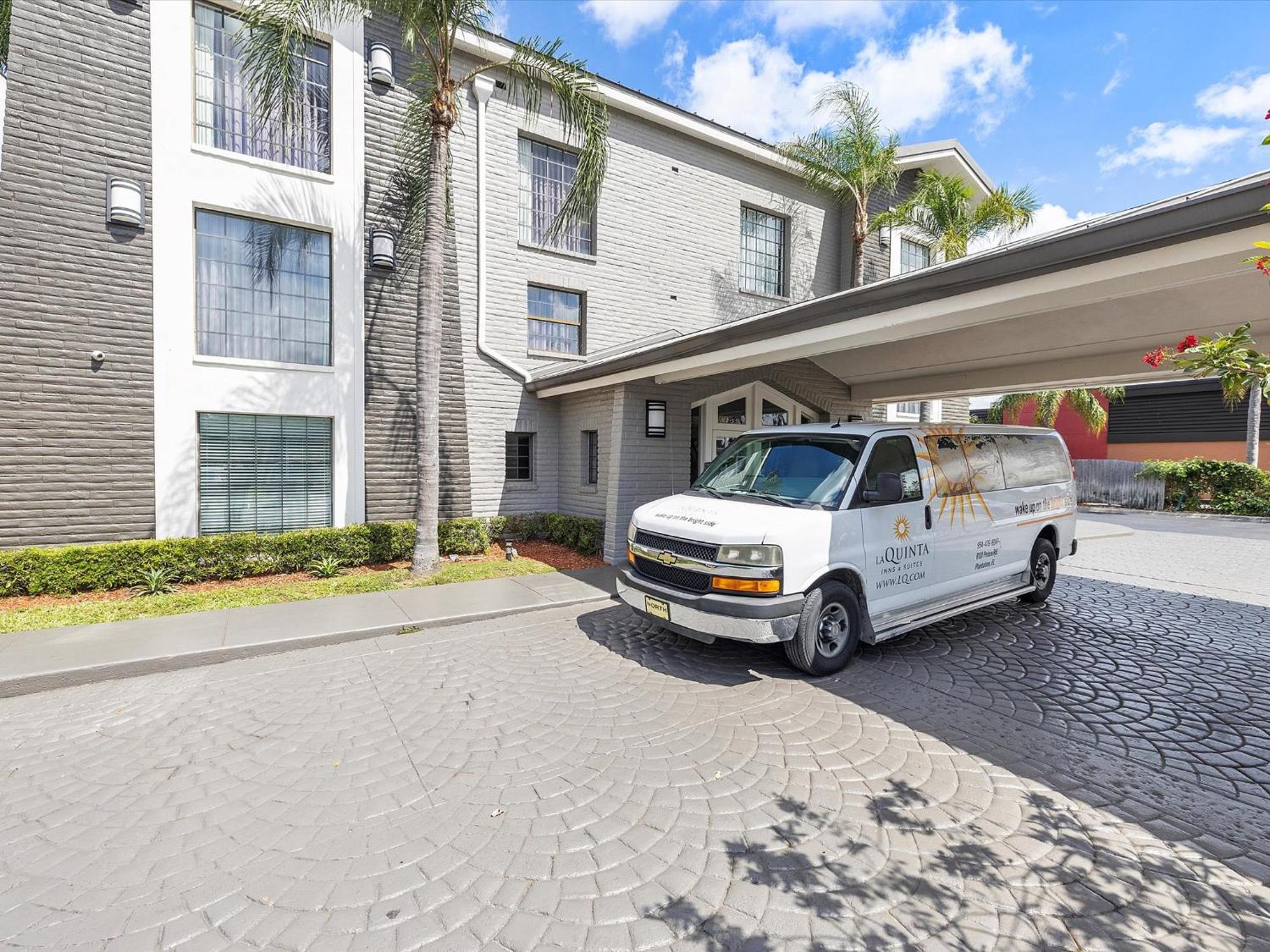 La Quinta Inn By Wyndham Miami Airport North Miami Springs Exteriér fotografie